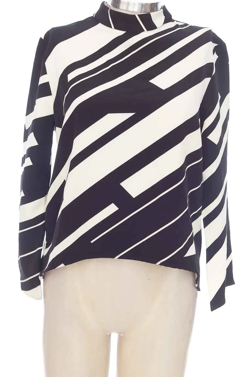 BLUSA COLOR NEGRO  ZARA