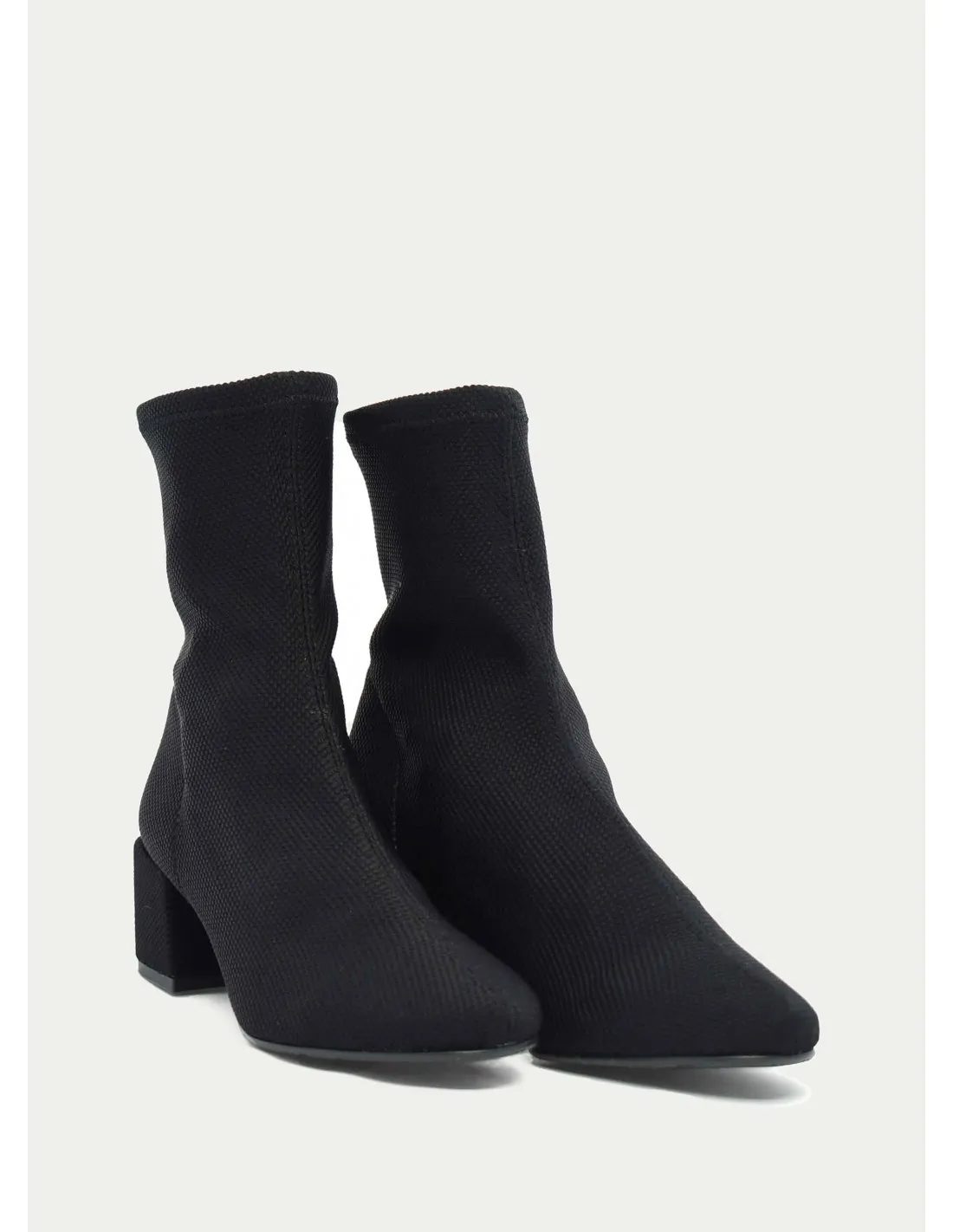 BOTAS Y BOTINES DANIELA VEGA 1518 NEGRO 