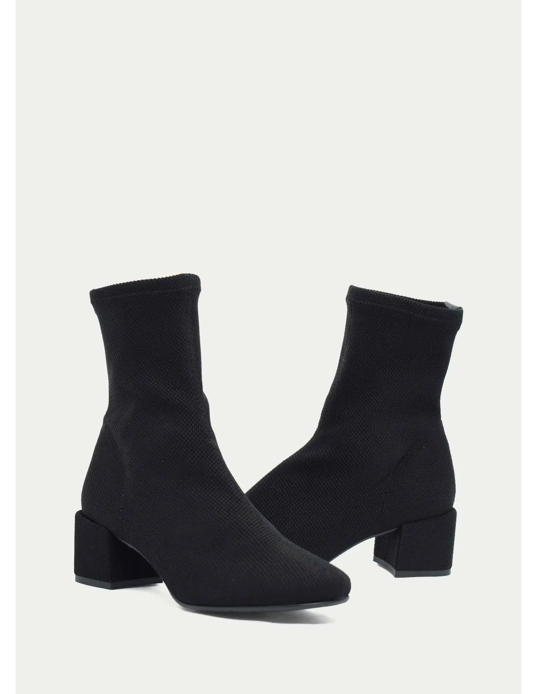 BOTAS Y BOTINES DANIELA VEGA 1518 NEGRO 