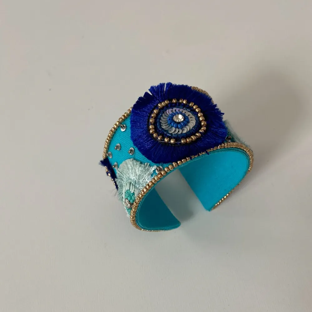 Brazalete Mambo Azul Oro