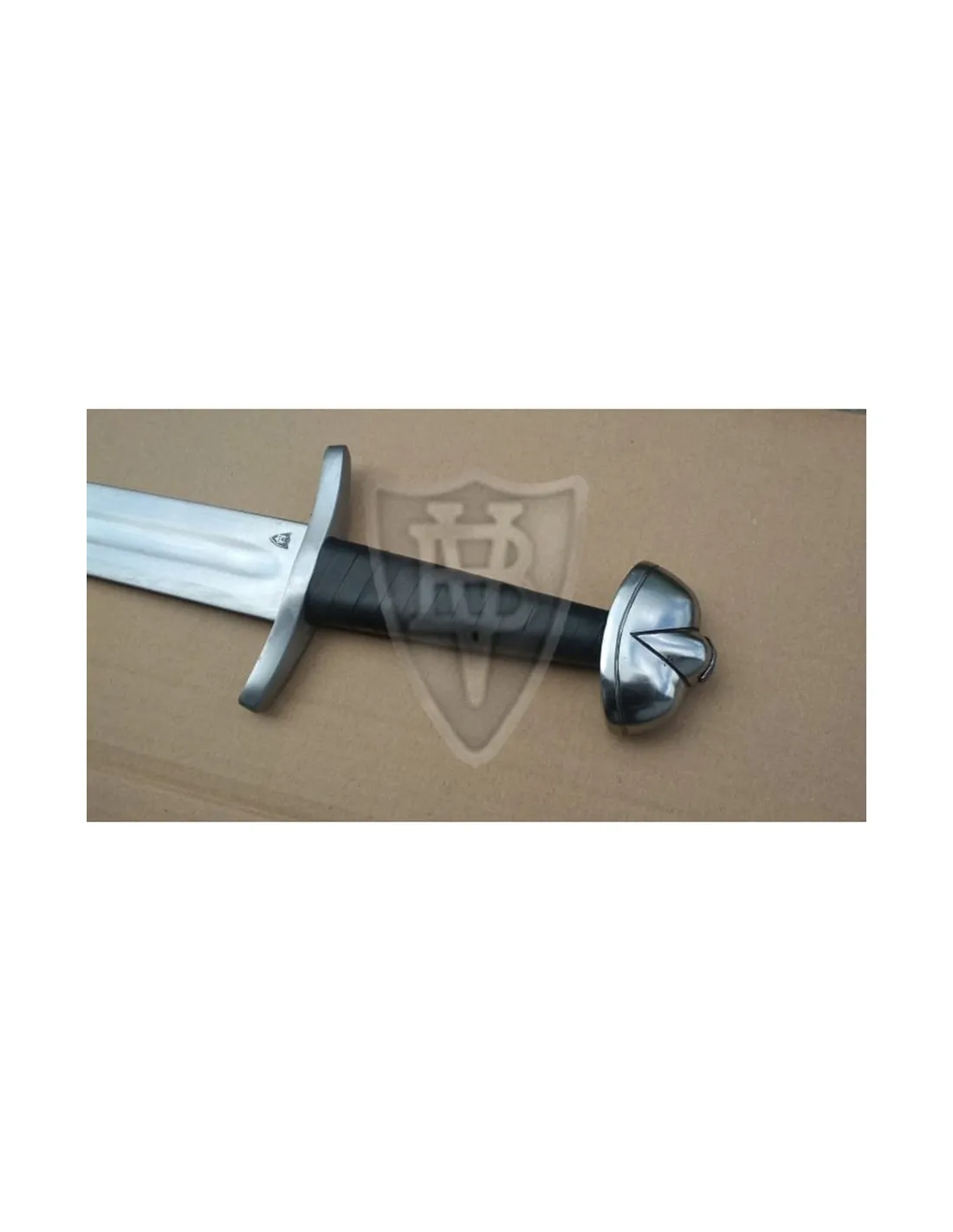 Espada vikinga funcional Petersens, siglo X