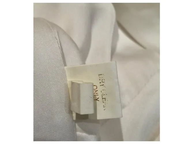 Marchesa Un vestido adornado con hombros Blanco 
