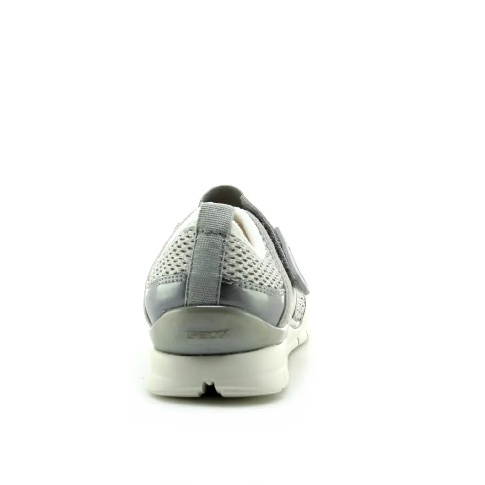 Merceditas Geox Sukie Gris