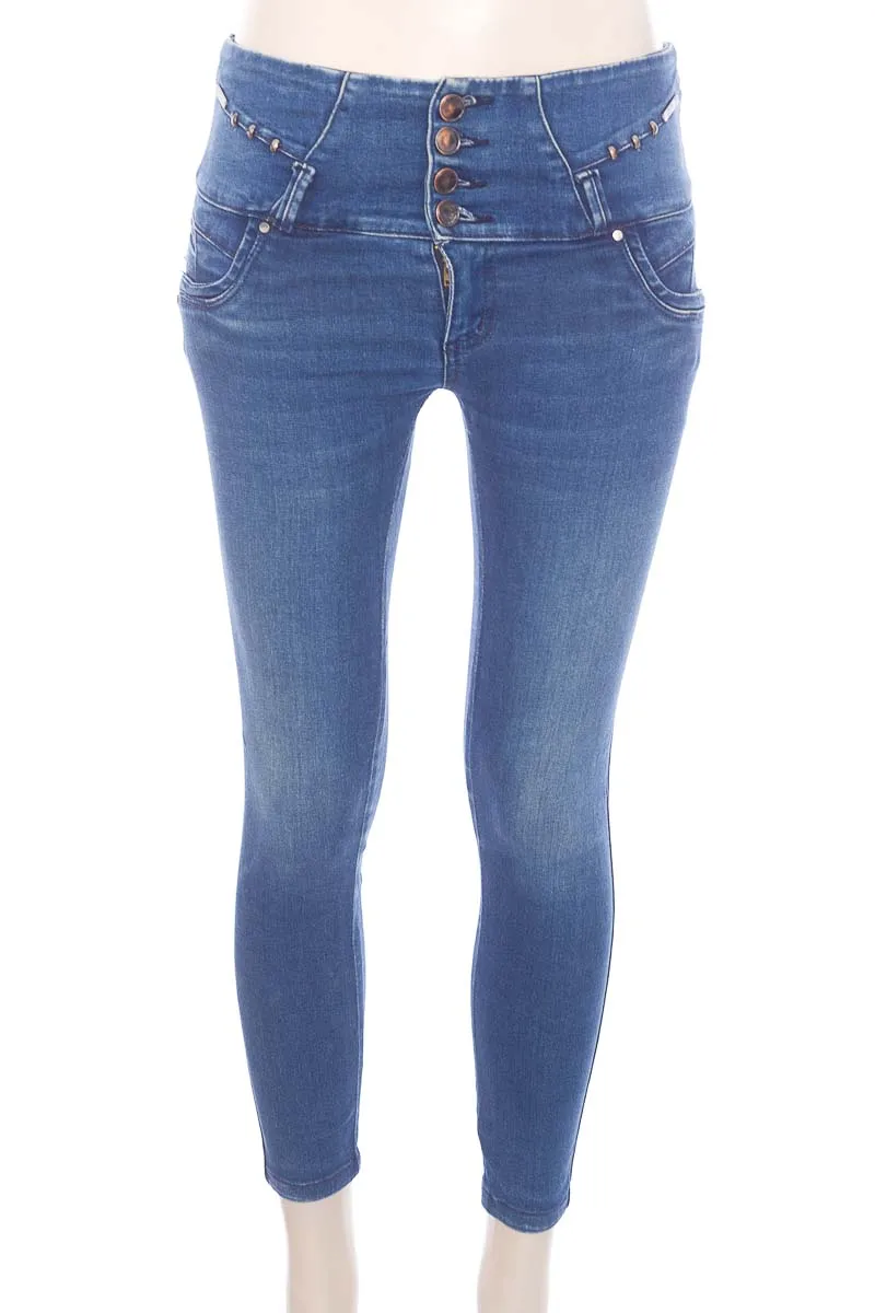 PANTALóN COLOR AZUL  MARA
