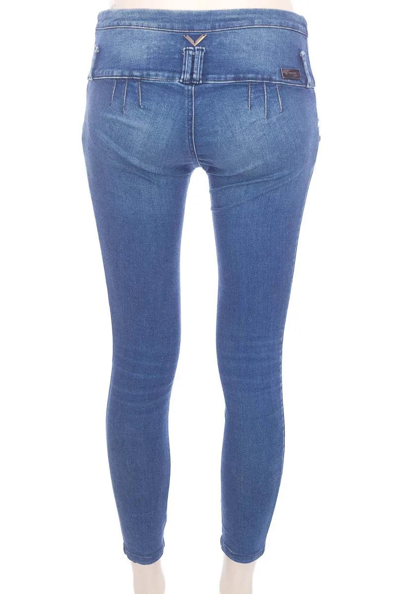 PANTALóN COLOR AZUL  MARA