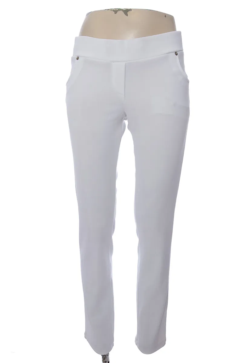 PANTALóN COLOR BLANCO  CLOSEANDO