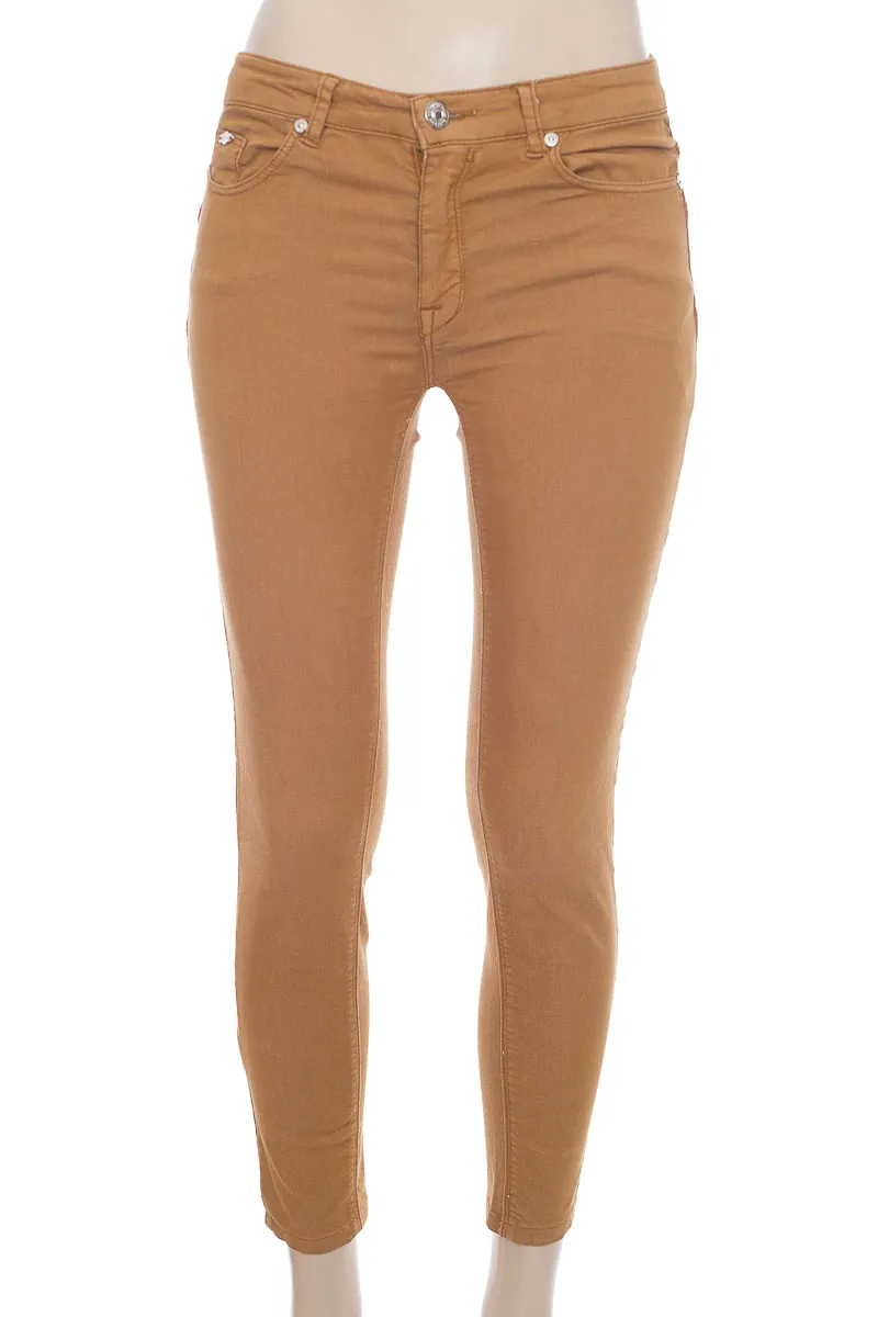 PANTALóN COLOR CAFé  STRADIVARIUS