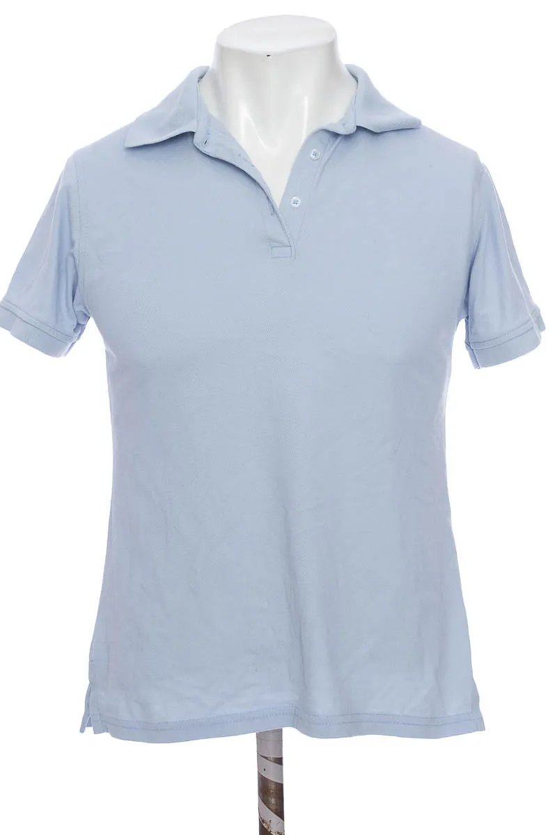 POLO COLOR AZUL  CLOSEANDO