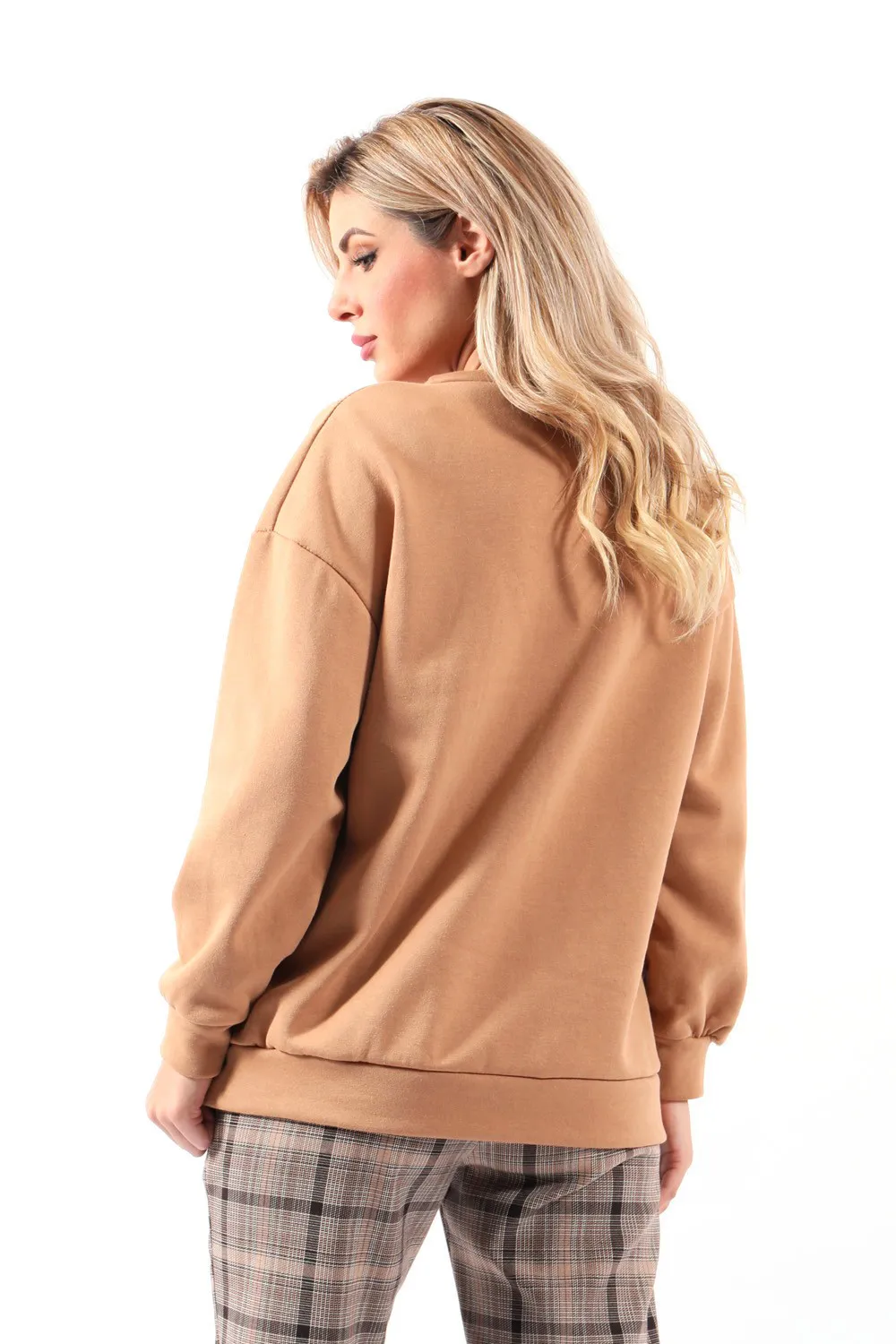 Sudadera color camel