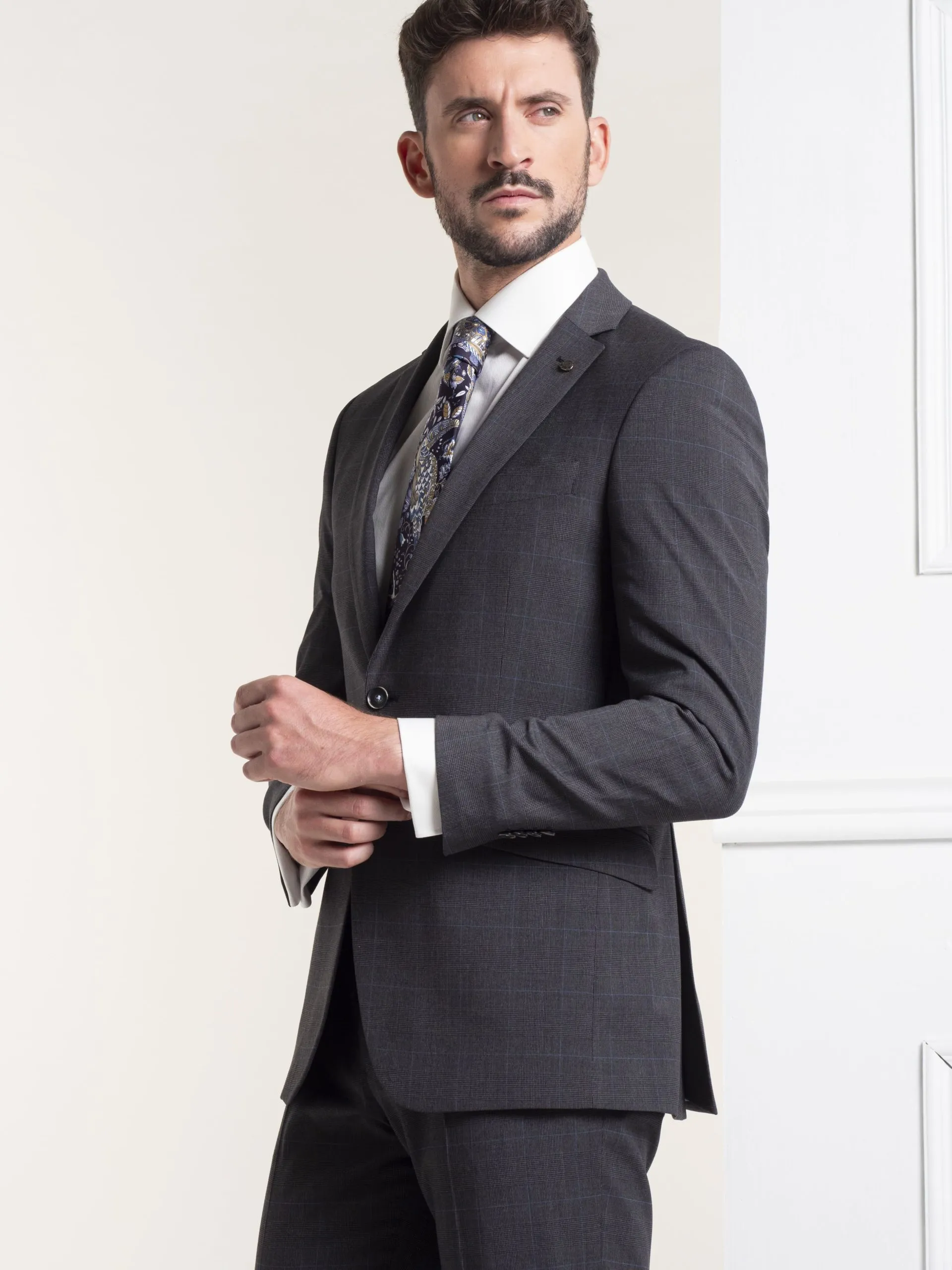 TRAJE GRIS MEDIO PRINCIPE DE GALES «COLECCIÓN VICTORIA»