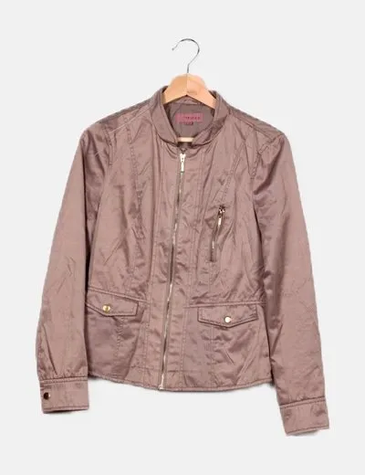 Trucco Chaqueta marrón satinada