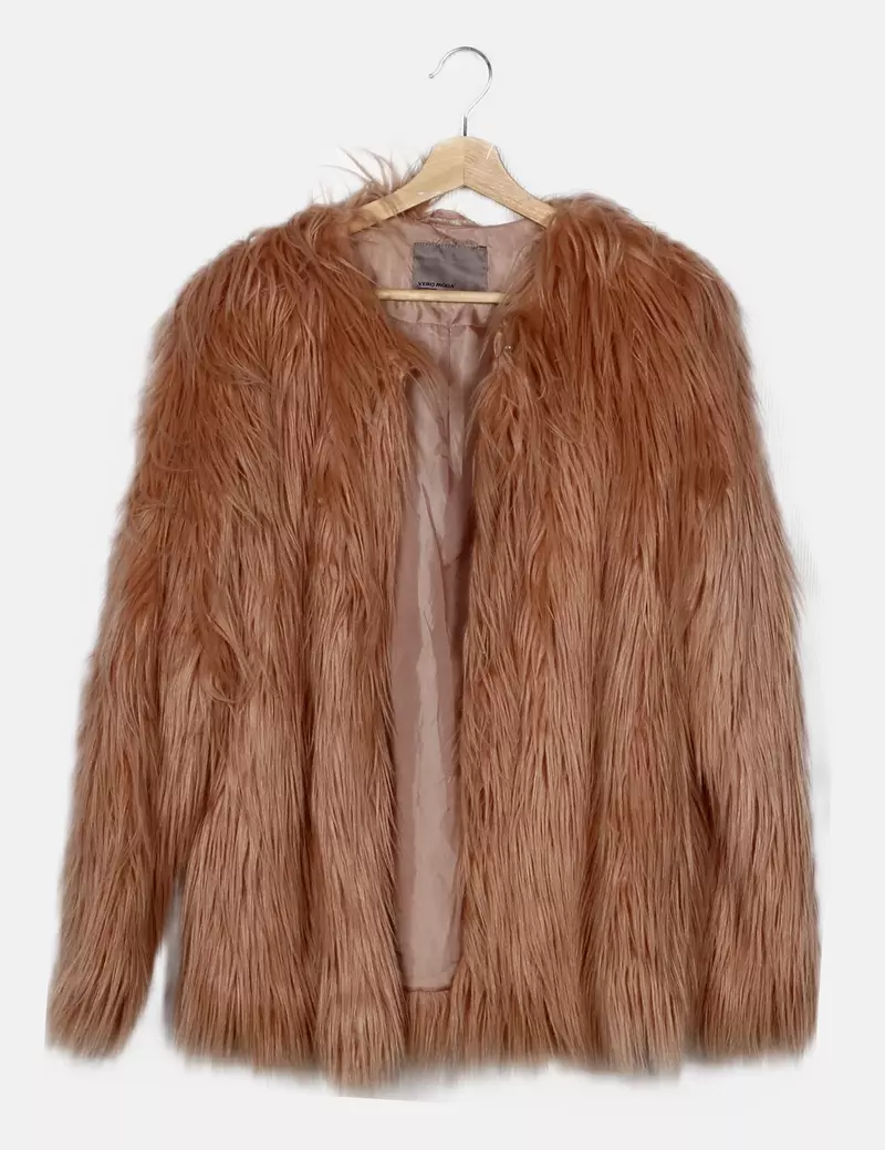 Vero Moda Abrigo rosa de pelo sintético
