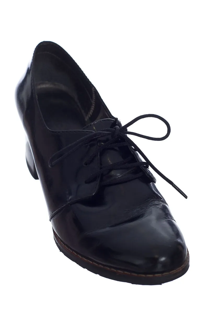 ZAPATOS COLOR NEGRO  CLOSEANDO