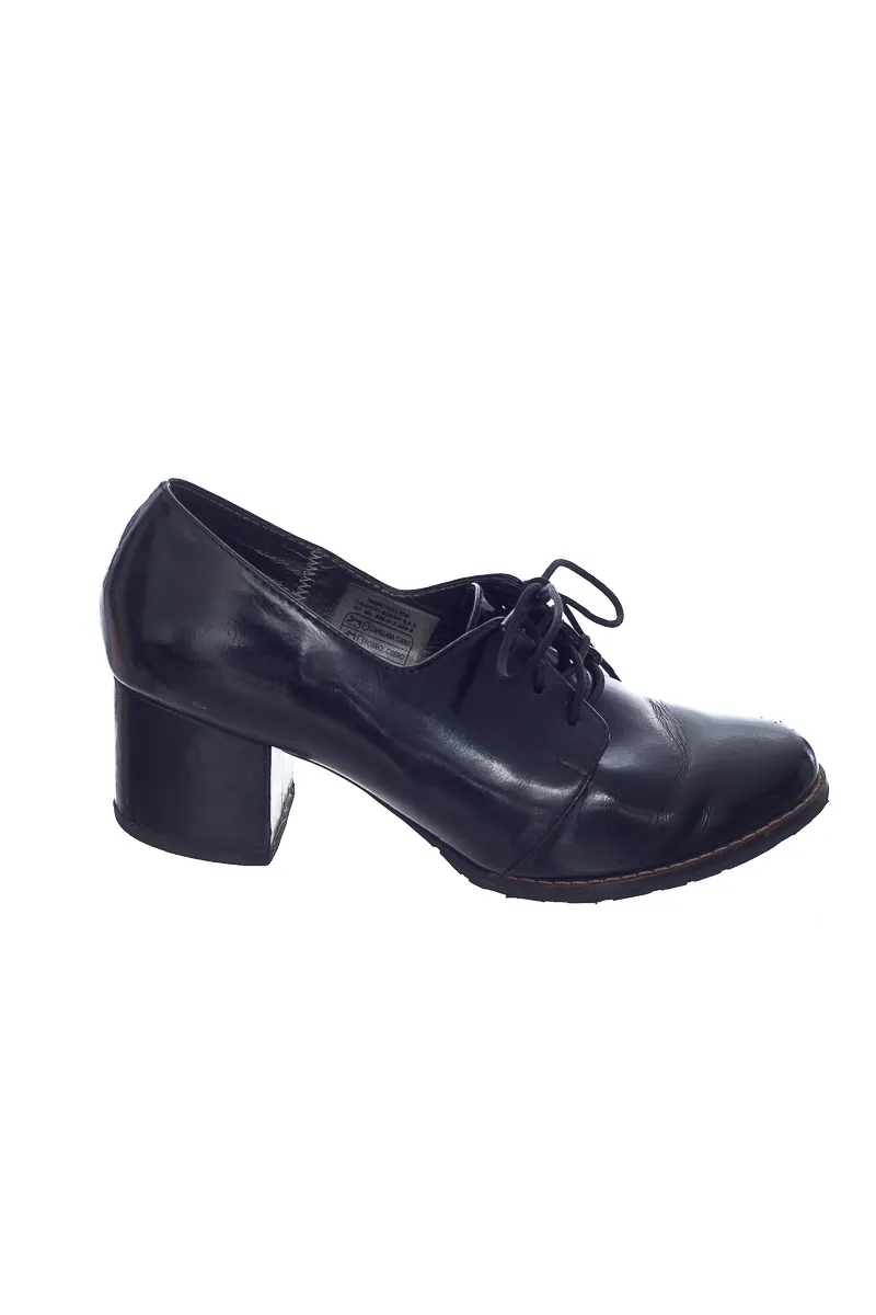 ZAPATOS COLOR NEGRO  CLOSEANDO