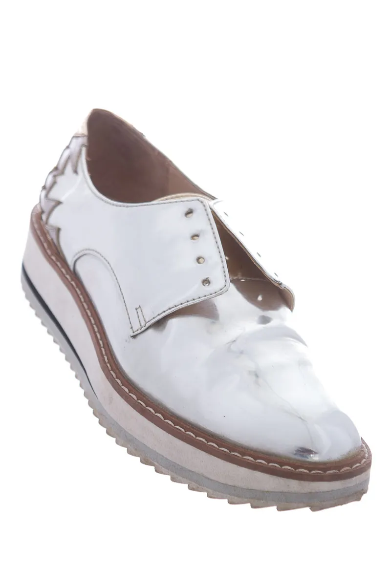 ZAPATOS COLOR PLATEADO  ZARA