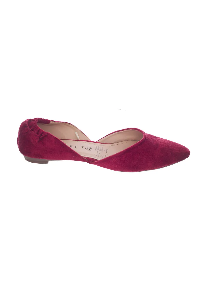 ZAPATOS COLOR ROJO  ARKITECT