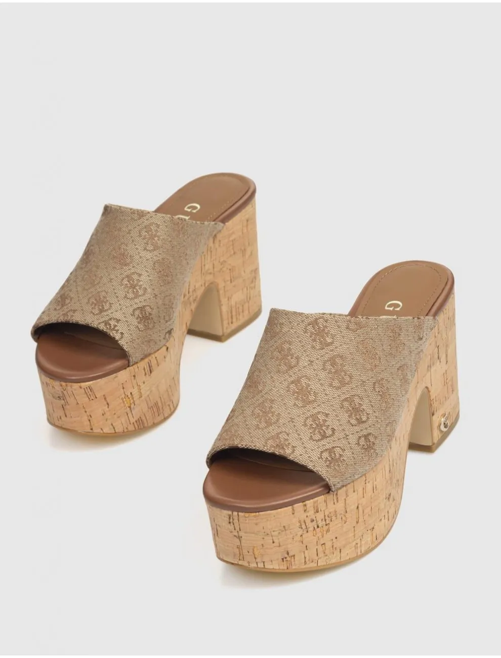 Zueco Guess Yaki3 MarrÓn